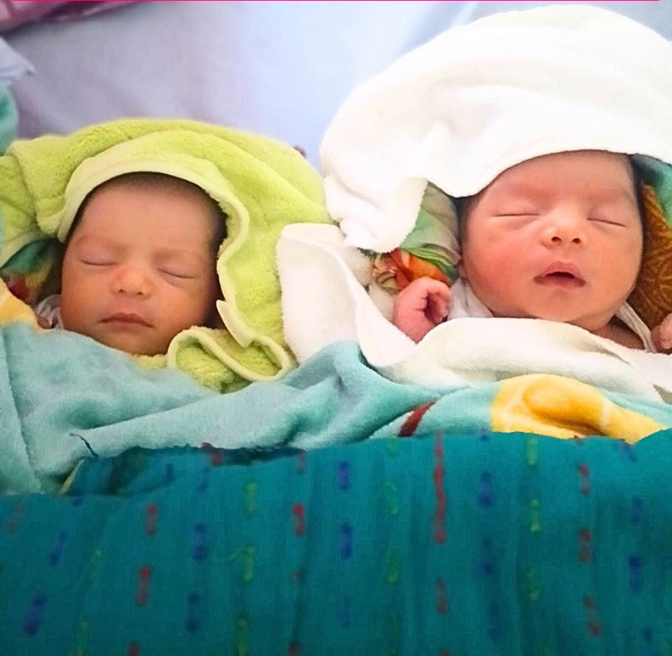 Twin Baby-র সফলতা! মা হলেন আসফিয়া বেগম!