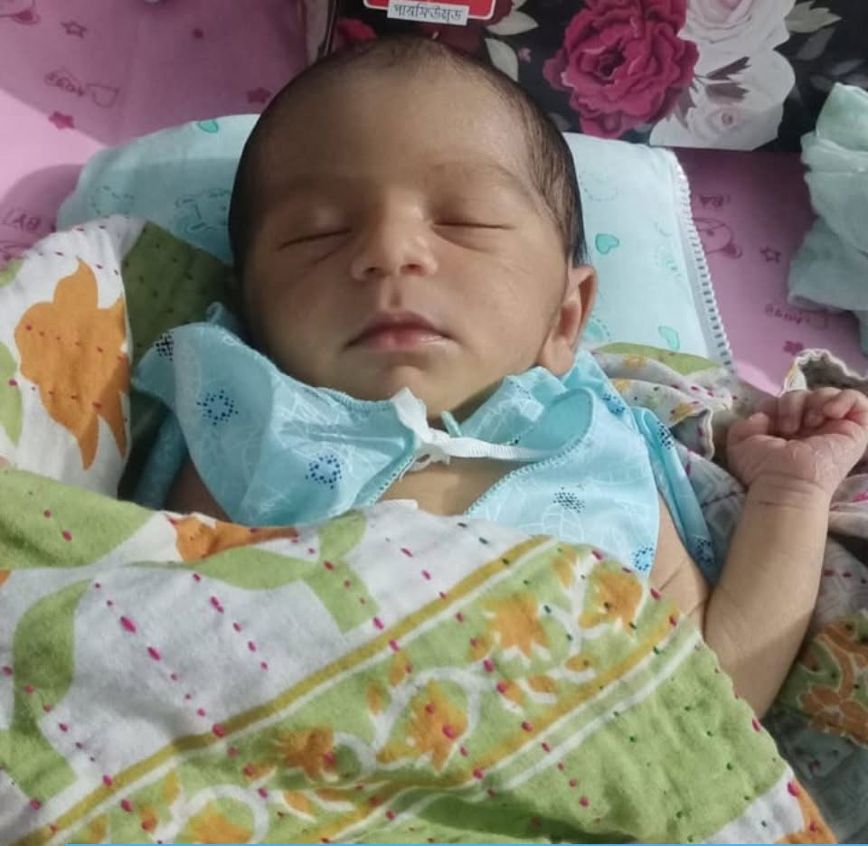 বিয়ের ১৫ বছর পর মা হলেন শারমিন!